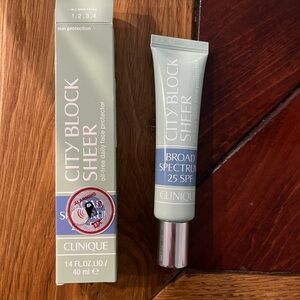 Clinique City Block Sheer Broad Spectrum SPF 25